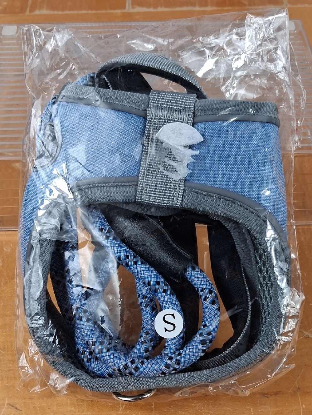 New In Package Small Dog Blue & Gray Outdoor Walking Breathable Harness & Leash